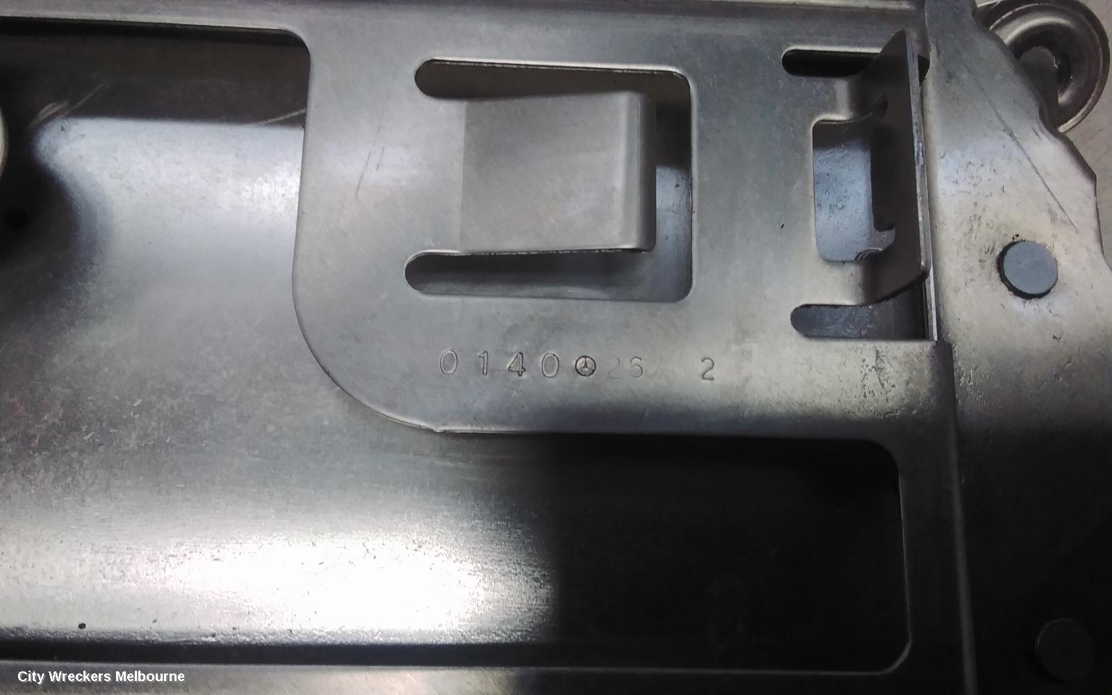 MERCEDES GLE CLASS, C292/W166 06/2015 - 04/2019, P/N A292 900 78 00 MERCEDES GLE PNEUMATIC SUSPENSION MODULE,    LOCATED ON RIGHT REAR QUARTER PANEL : 141899 - Image 3