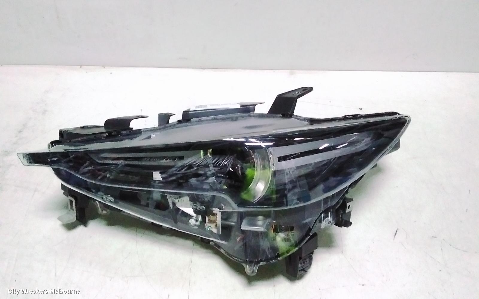 MAZDA CX5 LEFT HEADLAMP, NON AFS, NON ADAPTIVE, NON DAYTIME RUNNING LAMP, W/ SIGNATURE LIGHTS TYPE, KF, 02/2017 - 08/2021 - Image 2