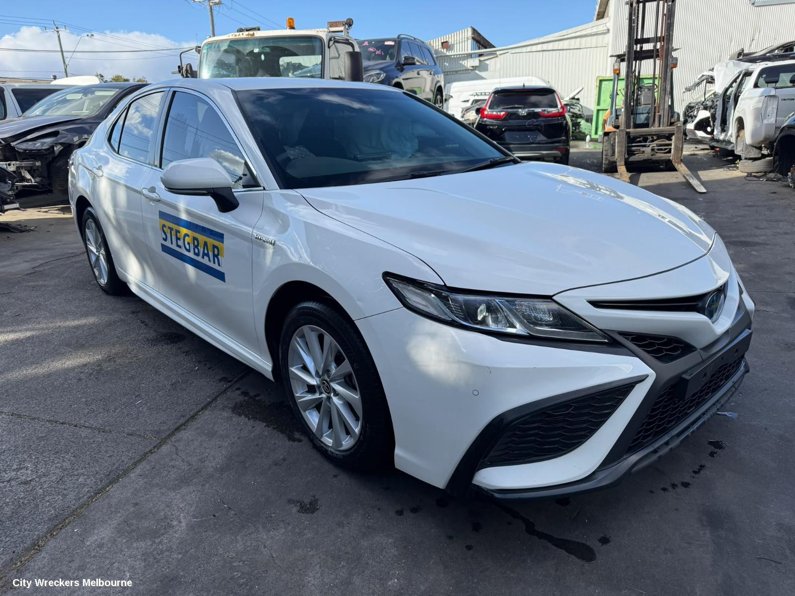 TOYOTA CAMRY LEFT REAR TRAILING ARM, TRAILING ARM, XV70, 09/2017 - 05/2024 - Image 2
