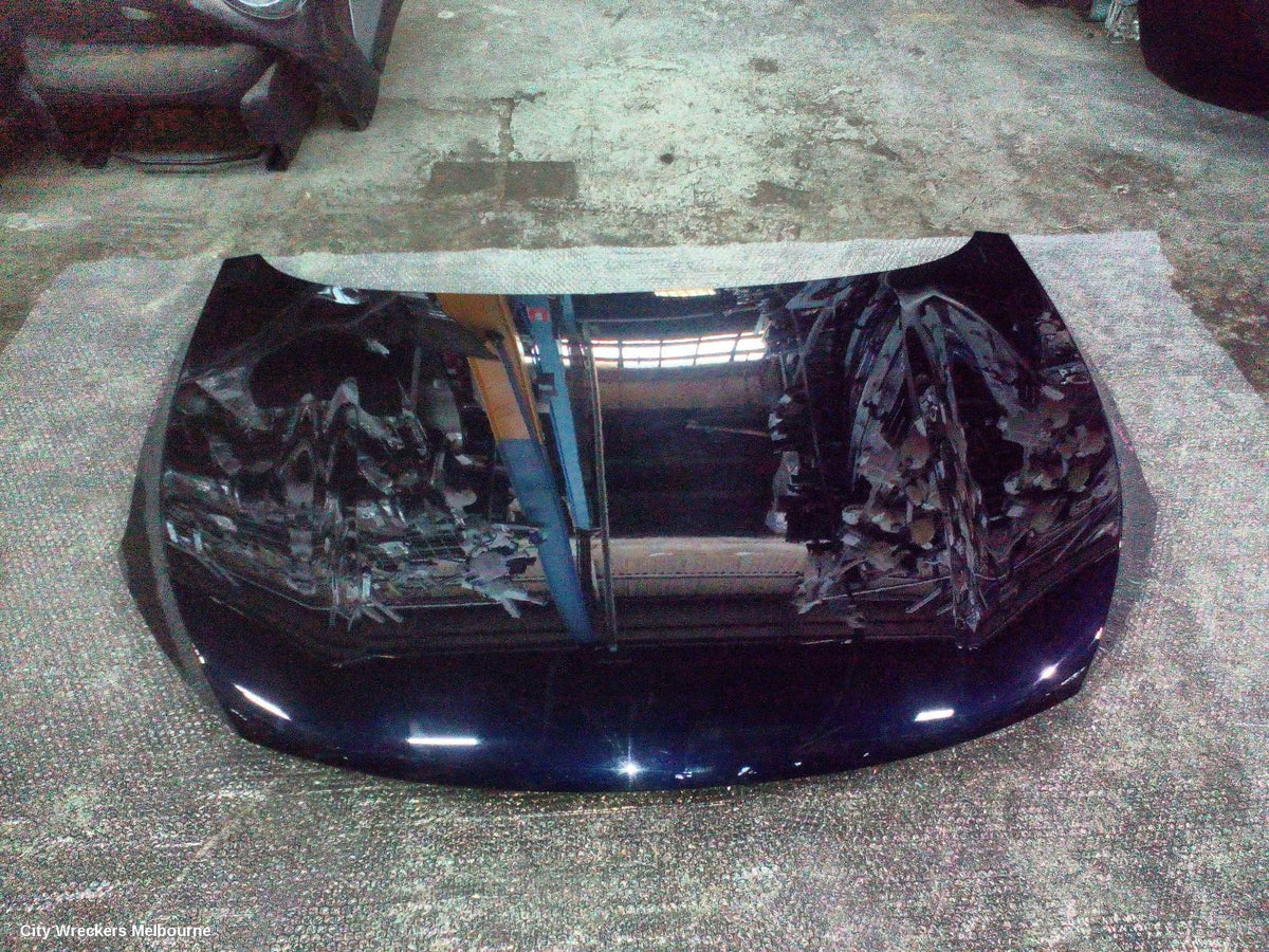 MAHINDRA XUV700 BONNET, W601, 01/2023 ONWARDS - Image 1