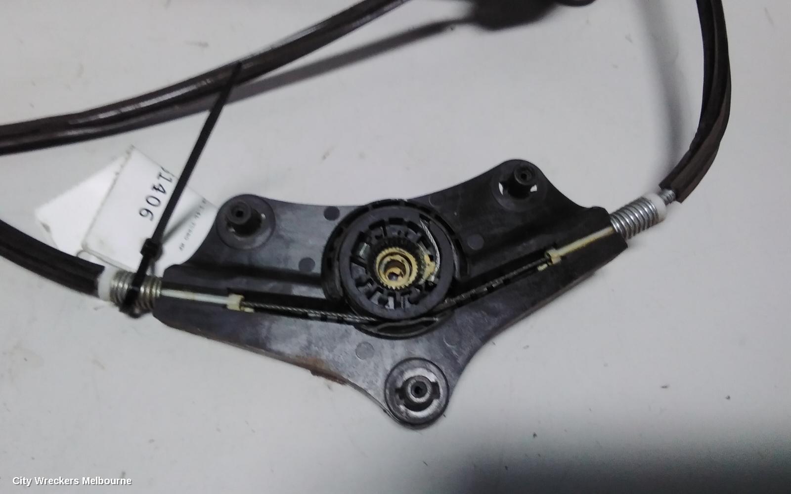 VOLKSWAGEN GOLF RIGHT FRONT WINDOW REG/MOTOR, GEN 7, 5DR HATCH/WAGON, 03/2013 - 08/2020 - Image 2