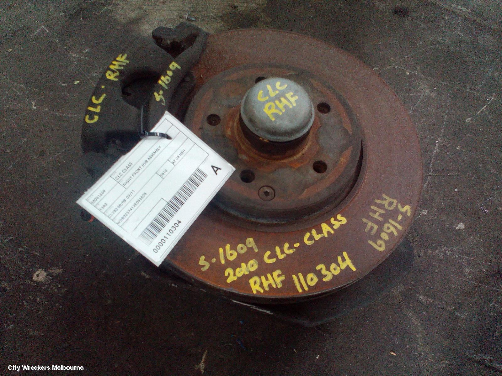 MERCEDES CLC CLASS RIGHT FRONT HUB ASSEMBLY, CL203 08/2008 - 03/2011 - Image 1