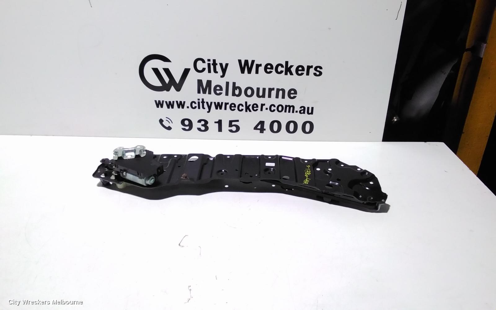TOYOTA ESTIMA, XR50, 05-19, LHR DOOR MOTOR: 103012 - Image 3