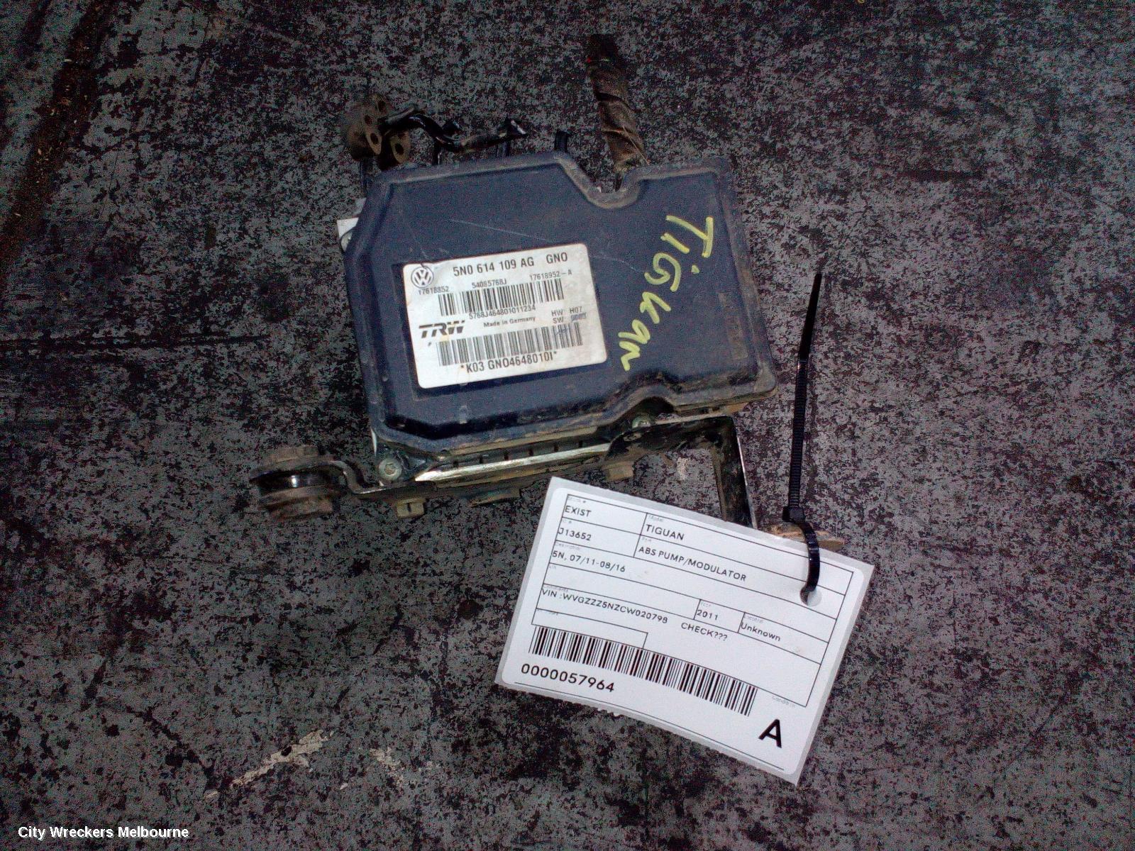 VOLKSWAGEN TIGUAN ABS PUMP/MODULATOR, 5N, 07/2011 - 08/2016 - Image 1