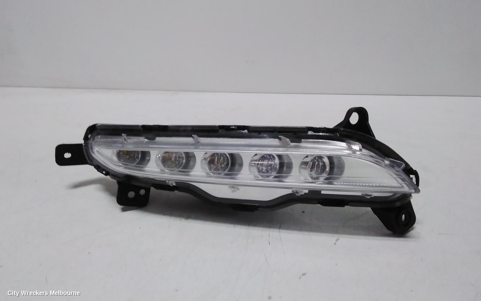 HYUNDAI TUCSON RIGHT INDICATOR/FOG/SIDE, DAYTIME RUNNING LAMP, TL, KOREAN BUILT (VIN KMHJ), 07/2015 - 06/2018 - Image 2