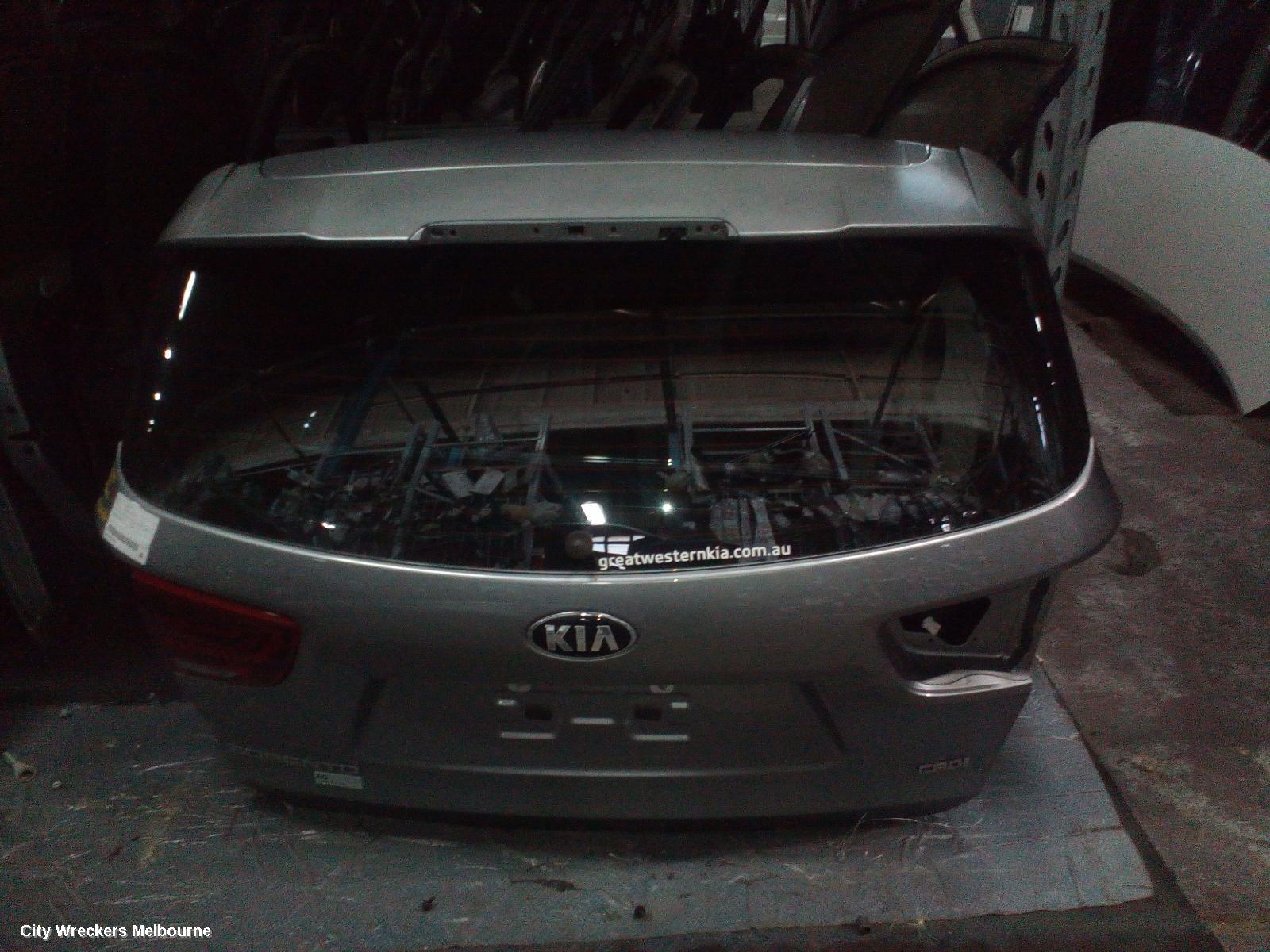 KIA SORENTO BOOTLID/TAILGATE, TAILGATE, UM, NON SMART POWER TAILGATE TYPE, 06/2015 - 01/2020 - Image 2