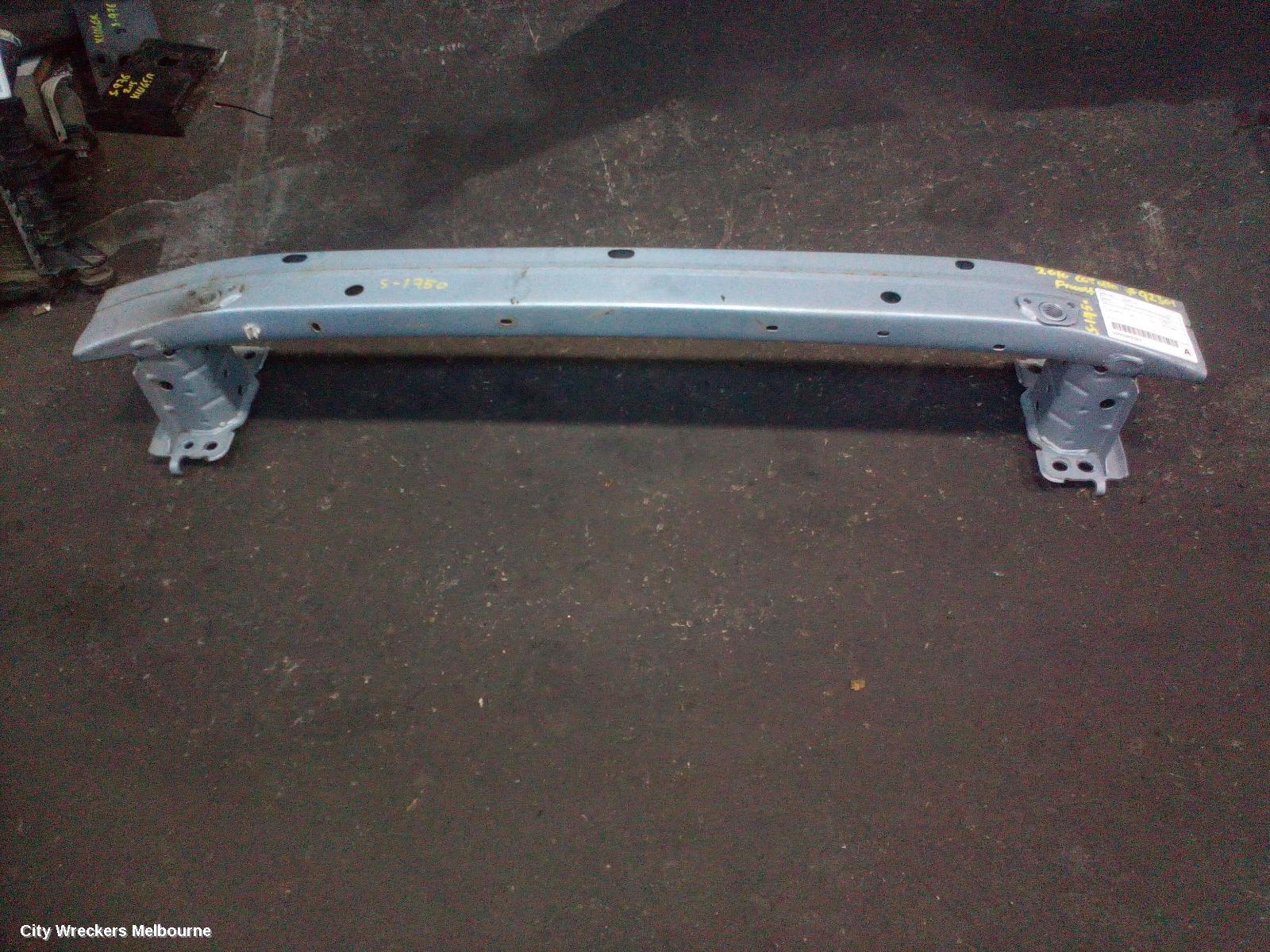 TOYOTA COROLLA F/BAR REINFORC/BRACK, ENERGY ABSORBER, ZRE152R, HATCH, 11/2009 - 09/2012 - Image 1