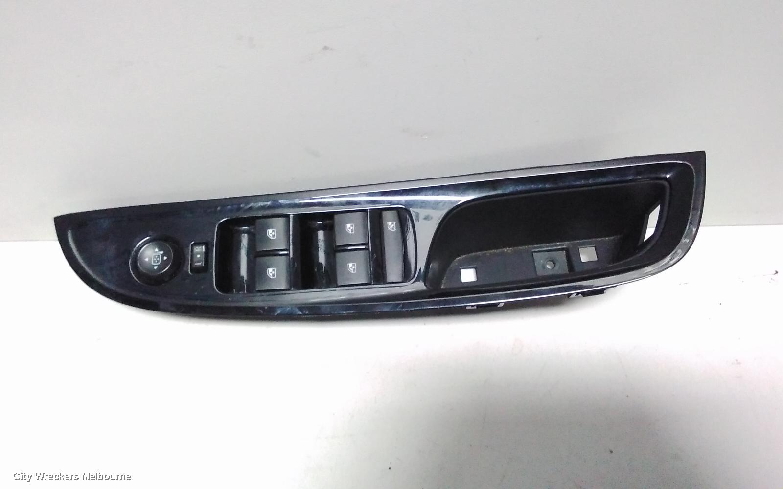 HOLDEN COMMODORE PWR DR WIND SWITCH, RH FRONT (MASTER SWITCH), VF, BLACK, 4 SWITCH TYPE, 05/2013 - 12/2017 - Image 2