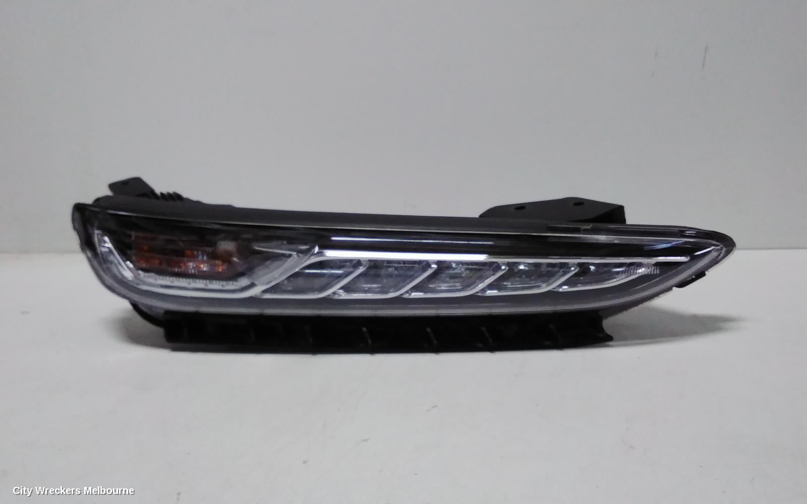 HYUNDAI KONA RIGHT INDICATOR/FOG/SIDE, DAYTIME RUNNING LAMP, OS, 09/2017 - 10/2020 - Image 2