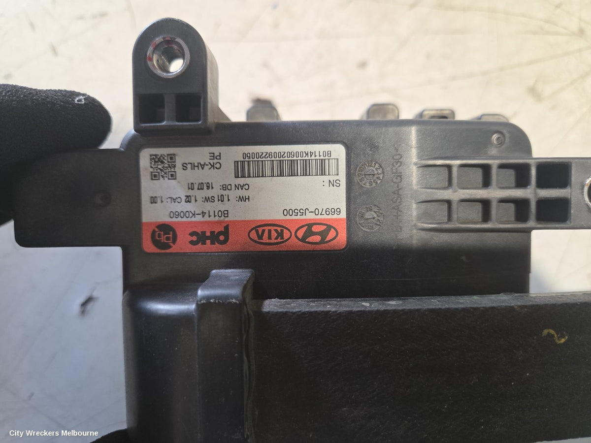 KIA STINGER, CK, 06/2017 - 04/2023, 66970-J5500 - PEDESTRIAN PROTECTION SENSOR: 148592 - Image 3