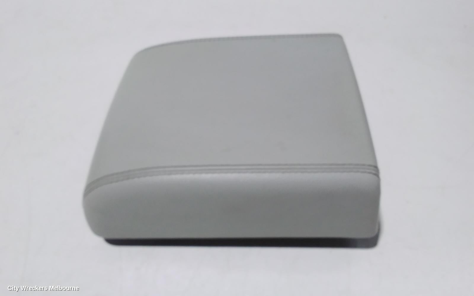 LAND ROVER DISCOVERY SPORT CONSOLE, L550, 01/2015 ONWARDS - Image 3