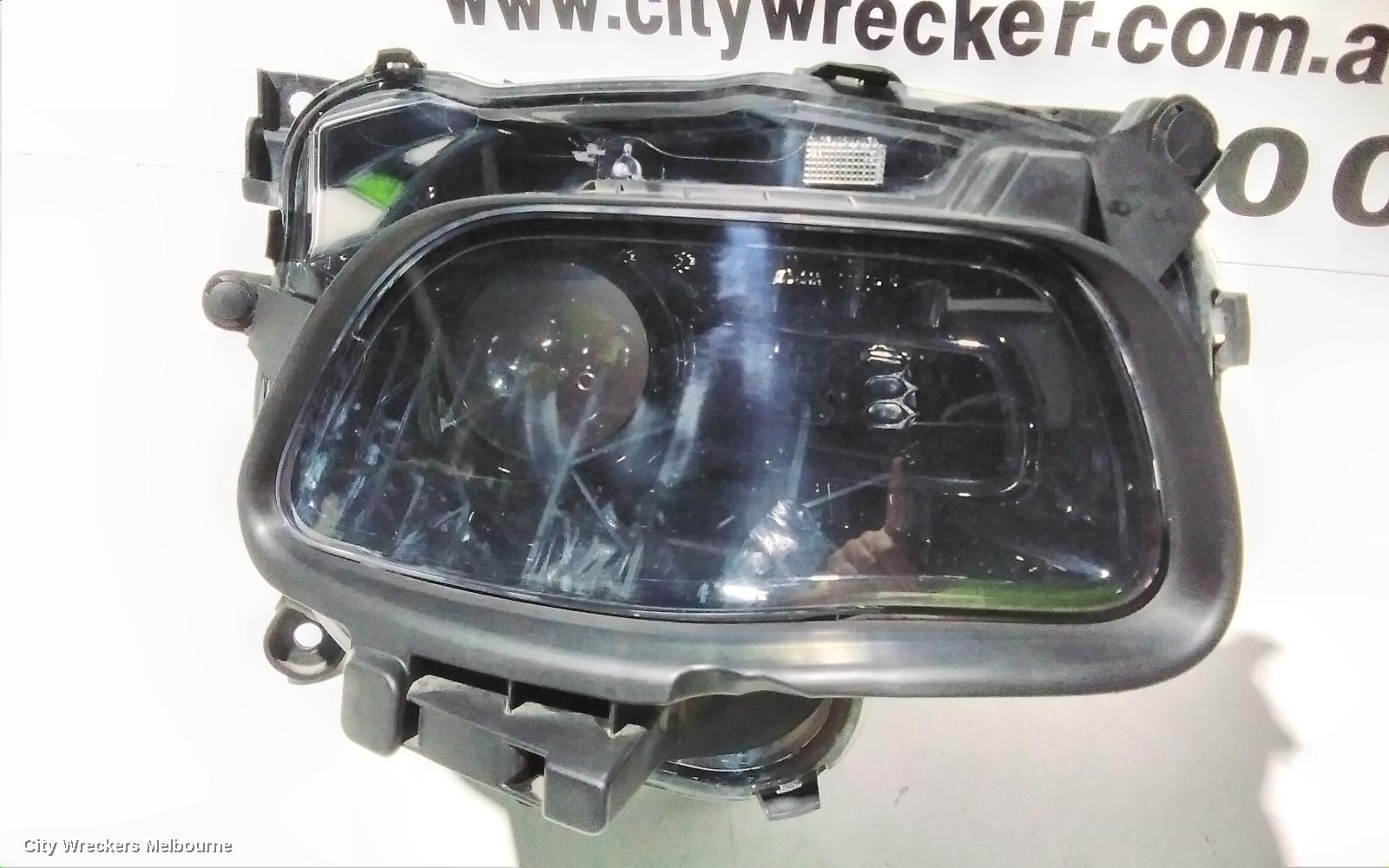JEEP CHEROKEE RIGHT HEADLAMP, KL, XENON, W/ BLACK INSERT TYPE, 02/2014 - 03/2018 - Image 3