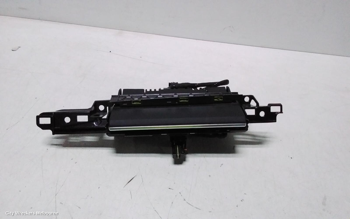 AUDI A6 RADIO/CD/DVD/SAT/TV, DISPLAY UNIT, 4G/C7, 04/2011 - 06/2018 - Image 1