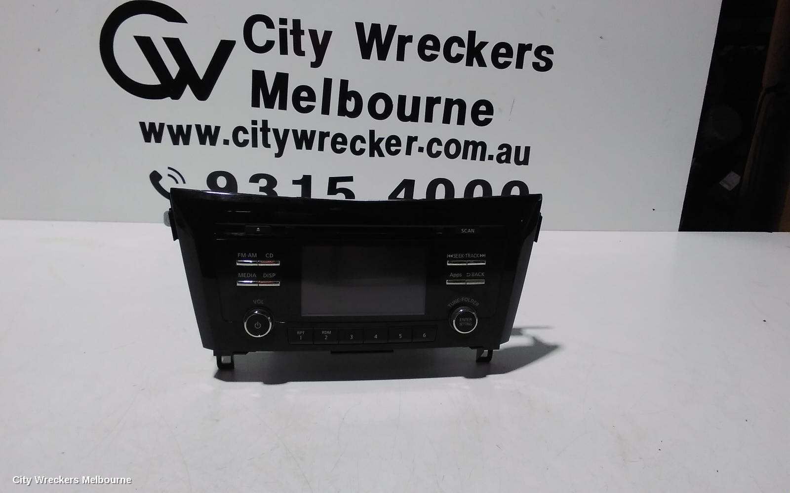 NISSAN XTRAIL RADIO/CD/DVD/SAT/TV, HEAD UNIT, 5.0 IN, NON TOUCH SCREEN, T32, 02/2014 - 11/2020 - Image 1