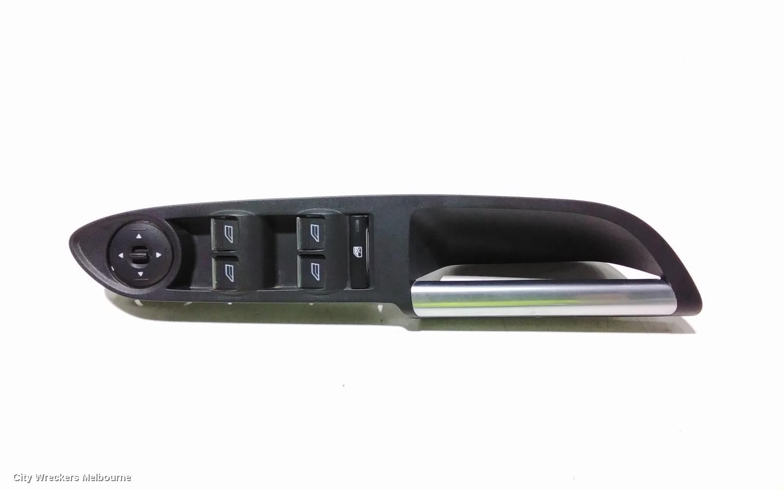 FORD ESCAPE PWR DR WIND SWITCH, RH FRONT (MASTER SWITCH), ZG, 09/2016 - 05/2020 - Image 1