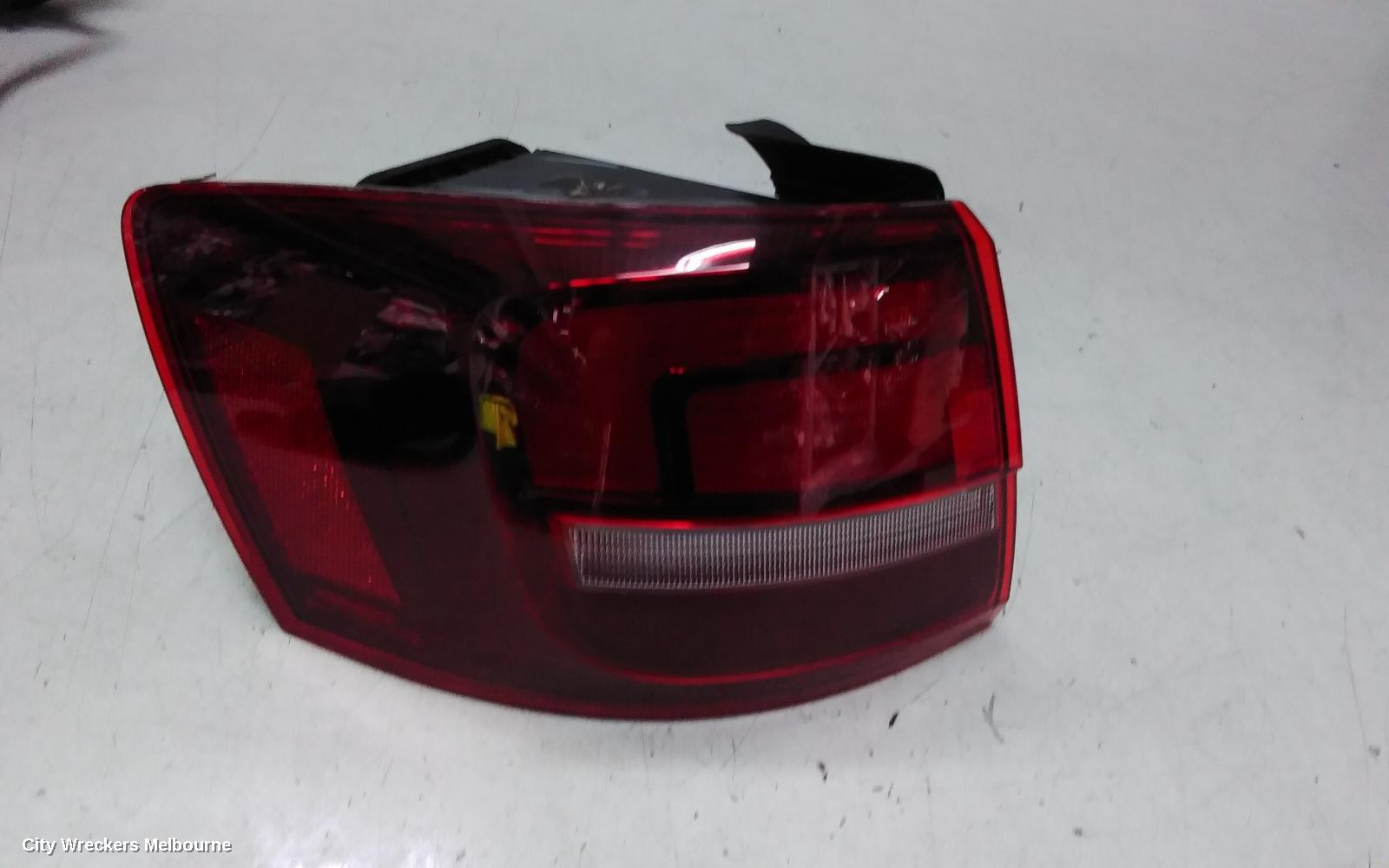 VOLKSWAGEN JETTA LEFT TAILLIGHT, 1B, DARKENED TYPE, 11/2014 - 12/2017 - Image 2