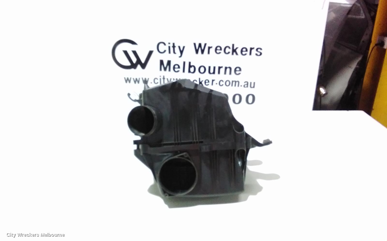 FORD TERRITORY AIR CLEANER/BOX, AIR CLEANER, SZ MKI-MKII, 2.7, DIESEL, 04/2011 - 12/2016 - Image 2