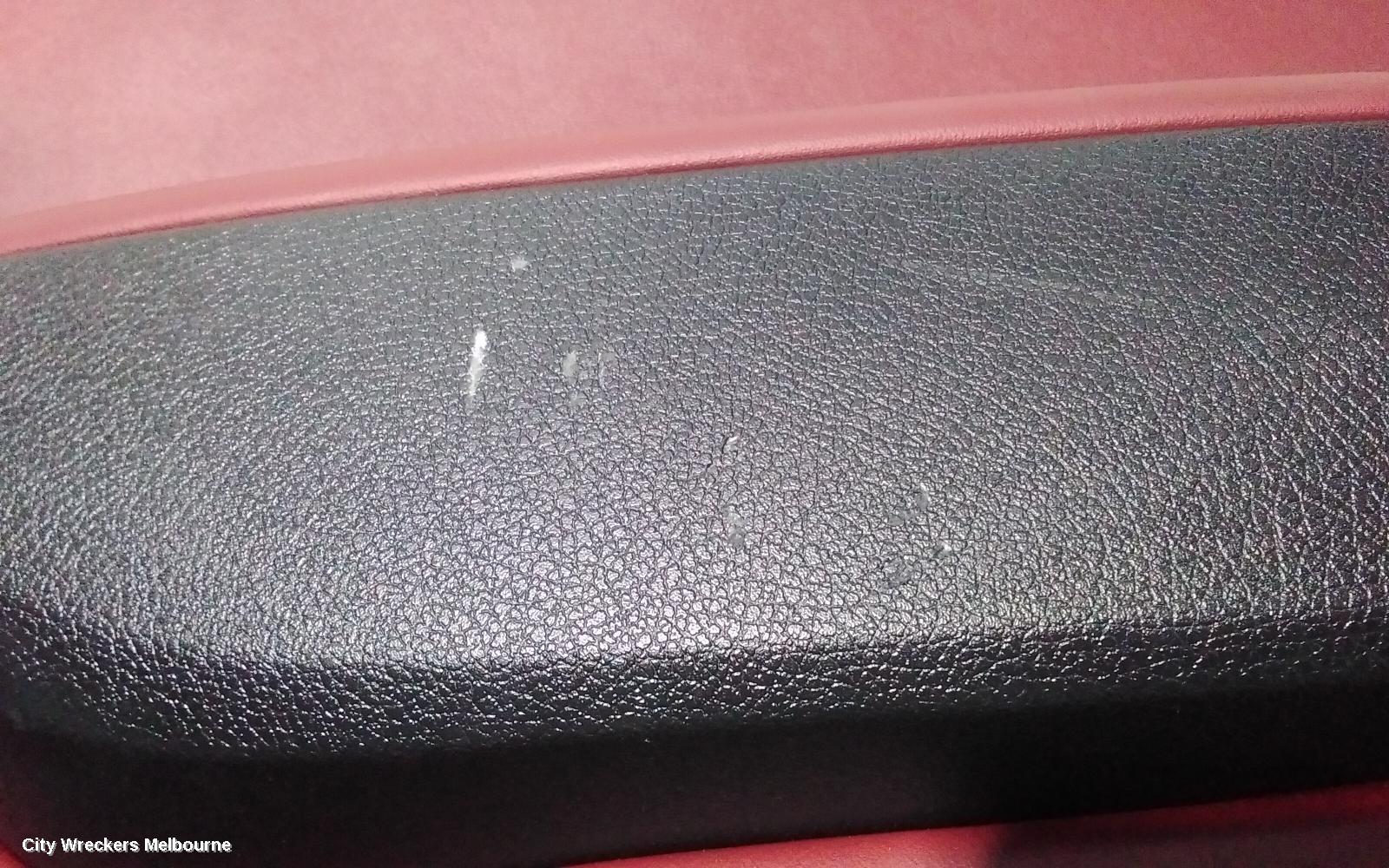 KIA STINGER DOOR TRIM, RH REAR, CK, 06/2017 - 04/2023 - Image 3