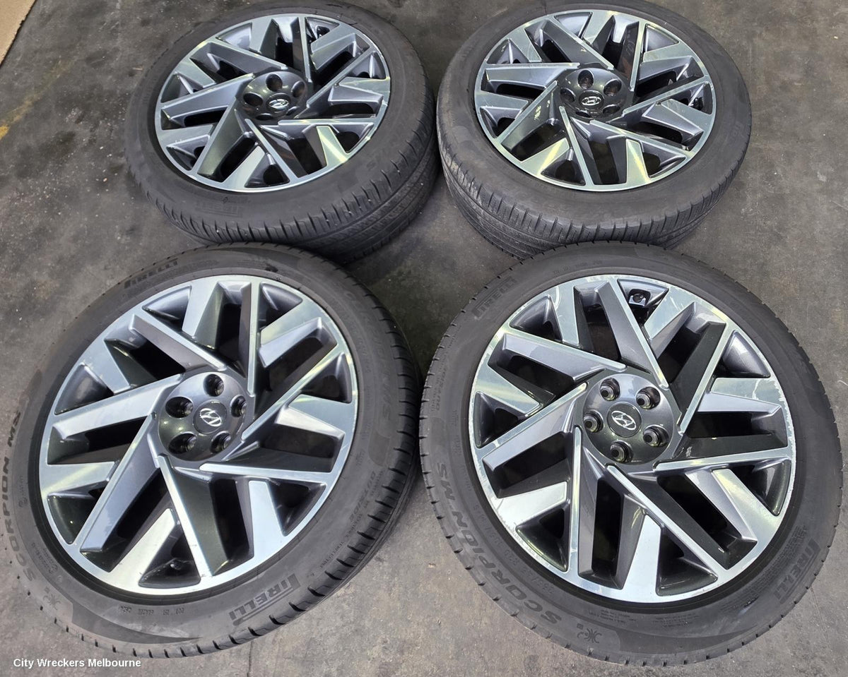 HYUNDAI SANTA FE WHEEL MAG, FACTORY, 20X8.5IN, MULTISPOKE, TM, 10/2020 - 10/2023 - Image 2