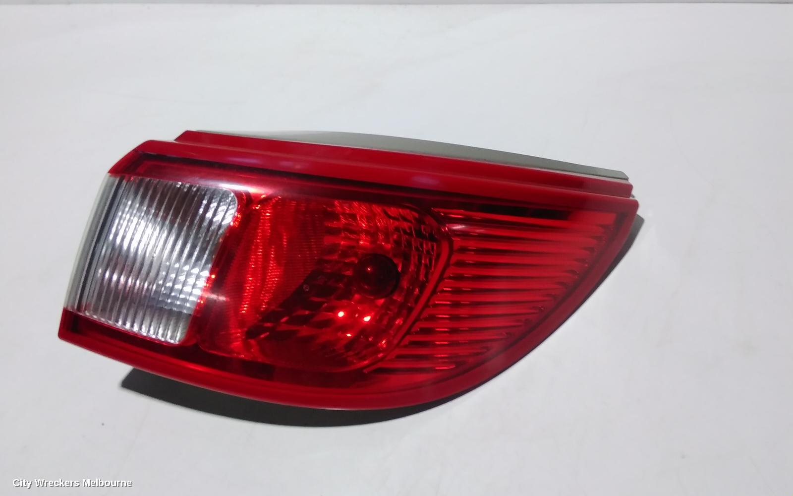 MITSUBISHI COLT RIGHT TAILLIGHT, RZ, CABRIO, 10/2006 - 11/2008 - Image 2