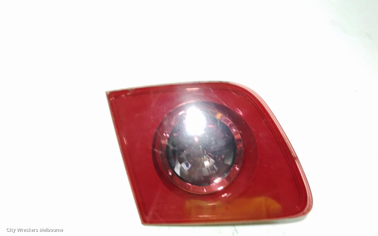 MAZDA 3 REAR GARNISH, BOOTLID LAMP (LH SIDE), 2.0, SEDAN, BK, 10/2003 - 06/2006 - Image 2