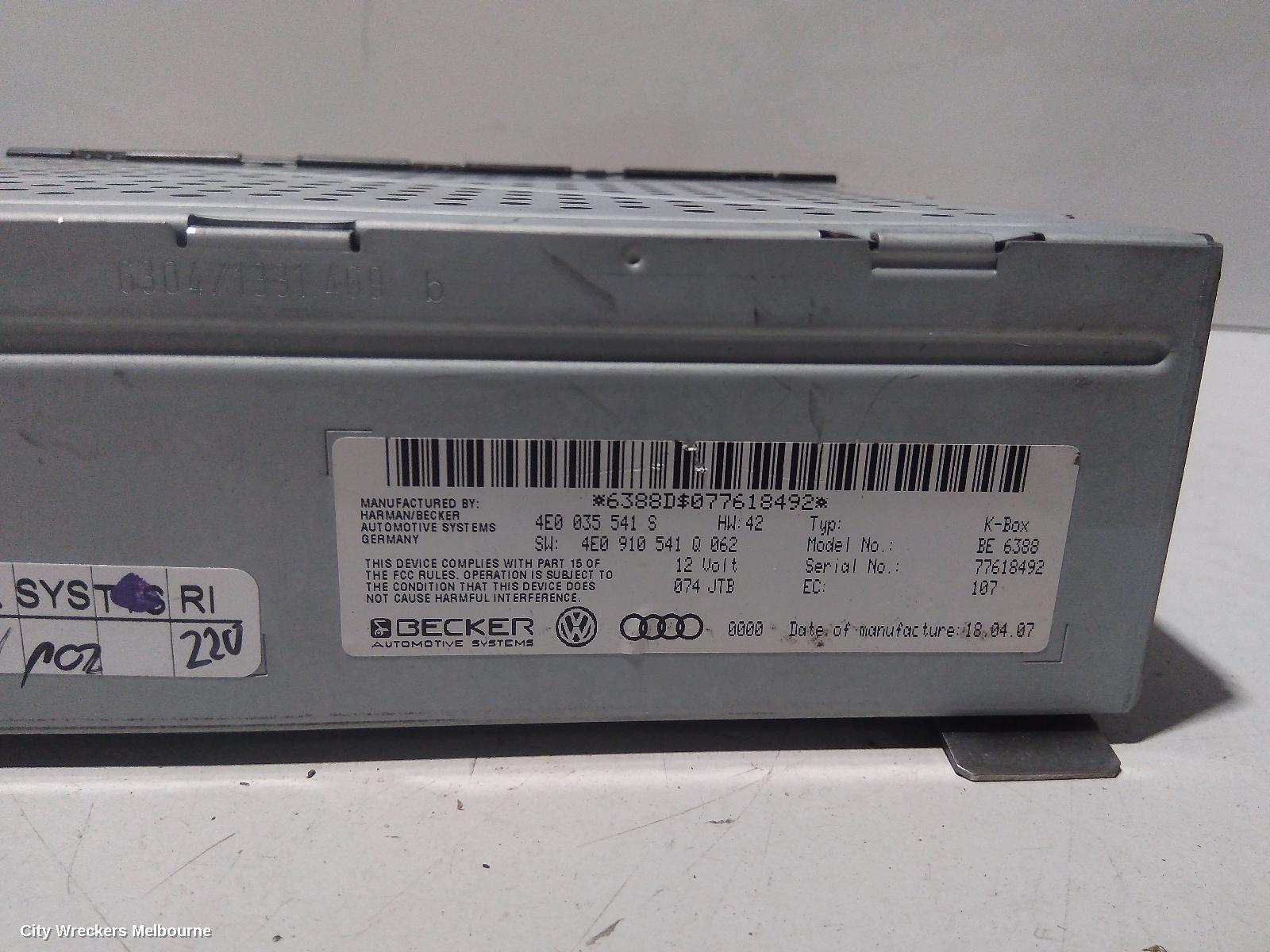 AUDI Q7, 4L, 09/2006 - 08/2015, RADIO STEREO TUNER RECEIVER - P/N 4E0 035 541 S: 82391 - Image 2