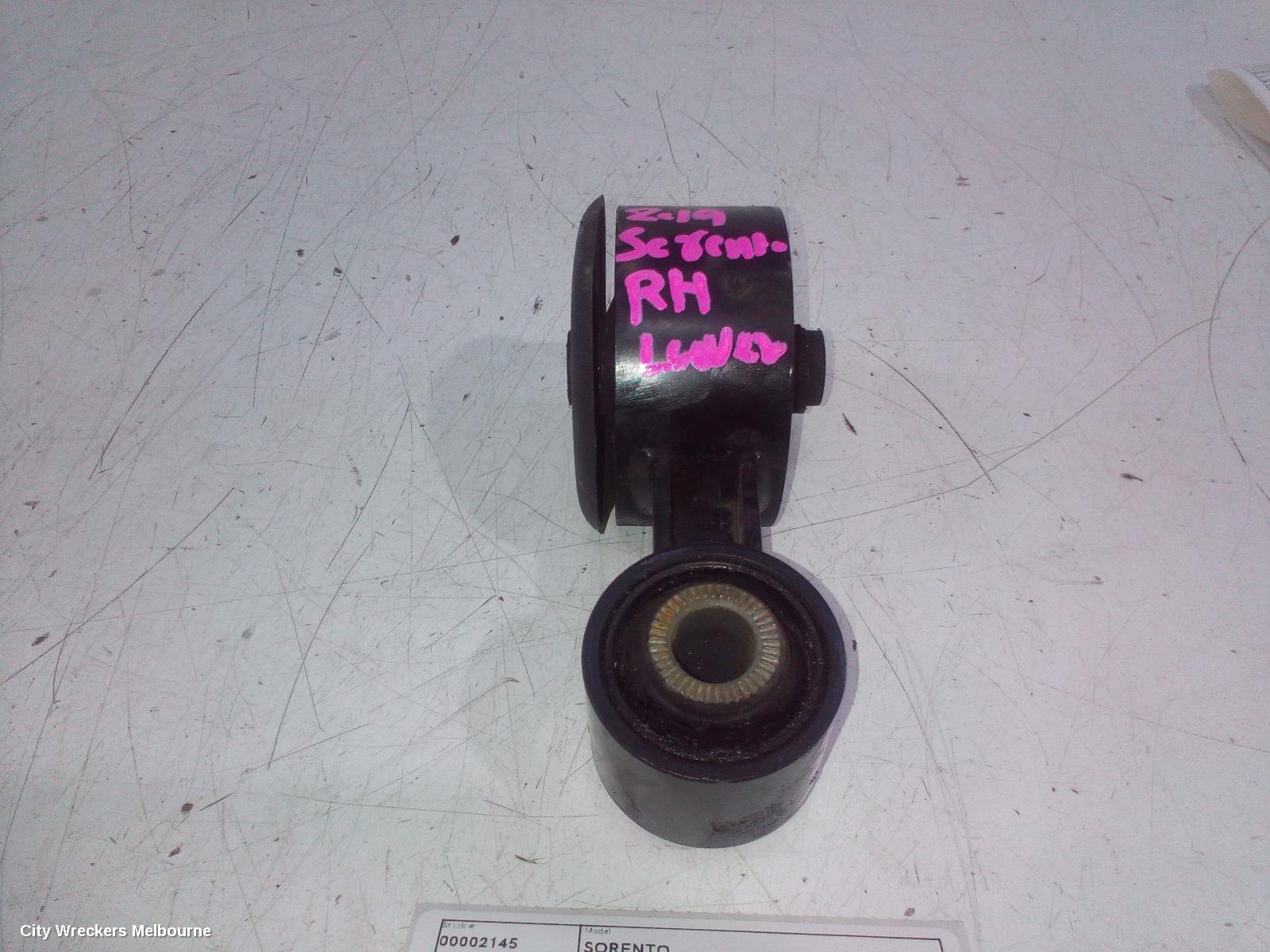 KIA SORENTO MOUNT, UM, 03/2015 - 02/2020 - Image 1