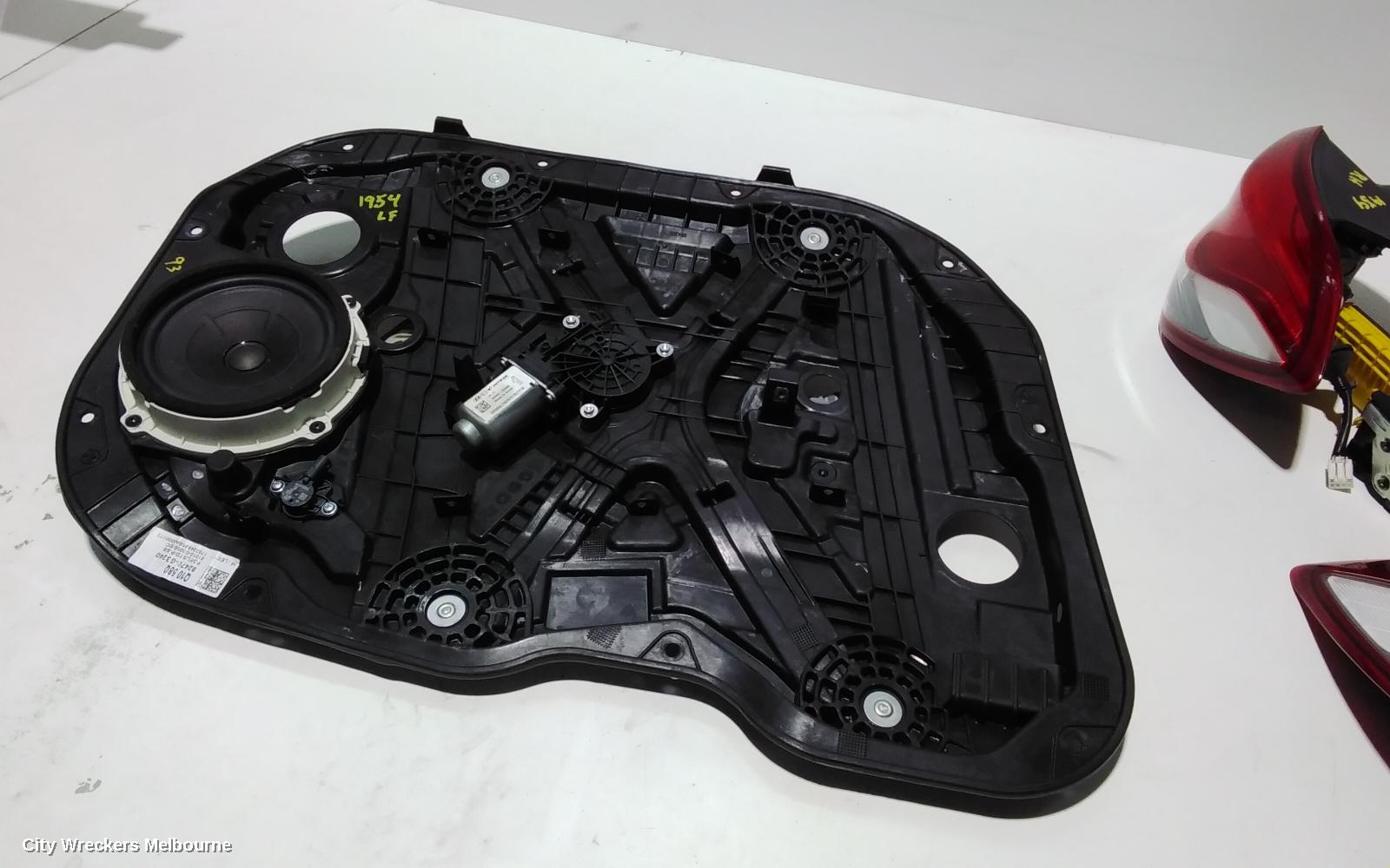 HYUNDAI I30 LEFT FRONT WINDOW REG/MOTOR, PD, HATCH, DOOR REG ASSY (REG AND MOTOR), 03/2017 ONWARDS - Image 1