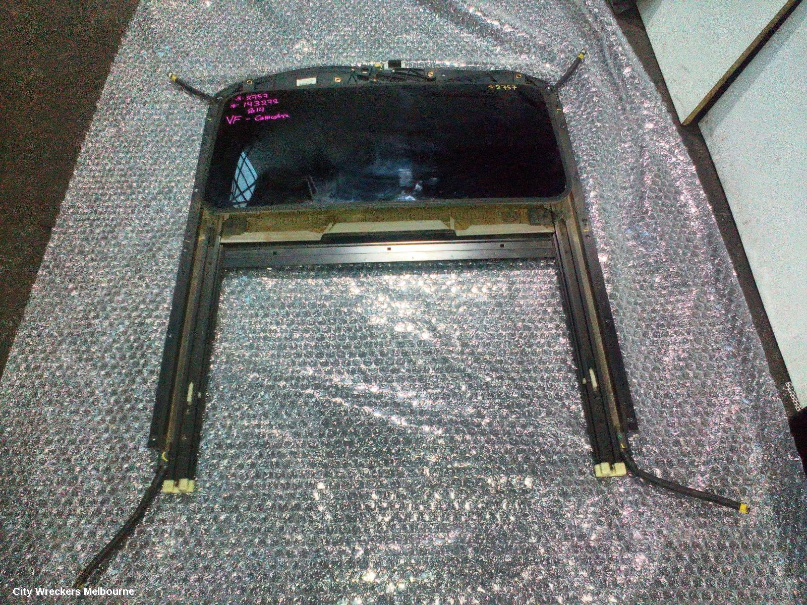 HOLDEN COMMODORE ROOF GLASS/SUNROOF/T, SUNROOF, VF, 05/2013 - 12/2017 - Image 1