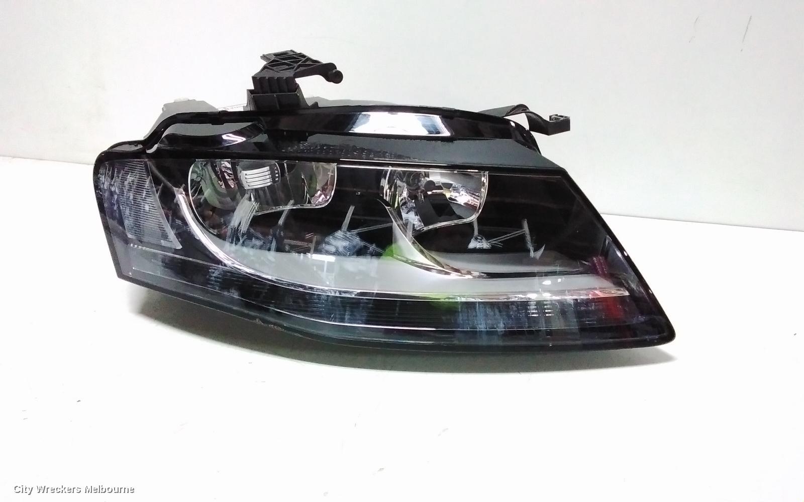AUDI A4 RIGHT HEADLAMP, B8 8K, HALOGEN TYPE, 02/2008 - 06/2012 - Image 3