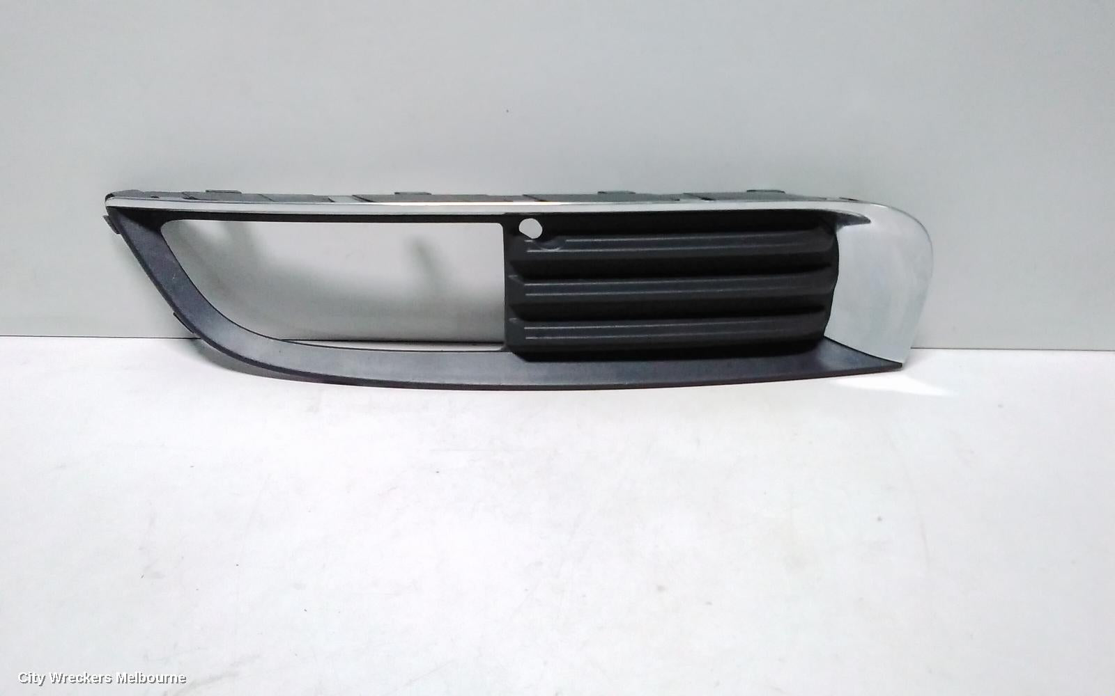 OPEL INSIGNIA LEFT INDICATOR/FOG/SIDE, BUMPER FOGLAMP, IN, 09/2012 - 12/2013 - Image 2