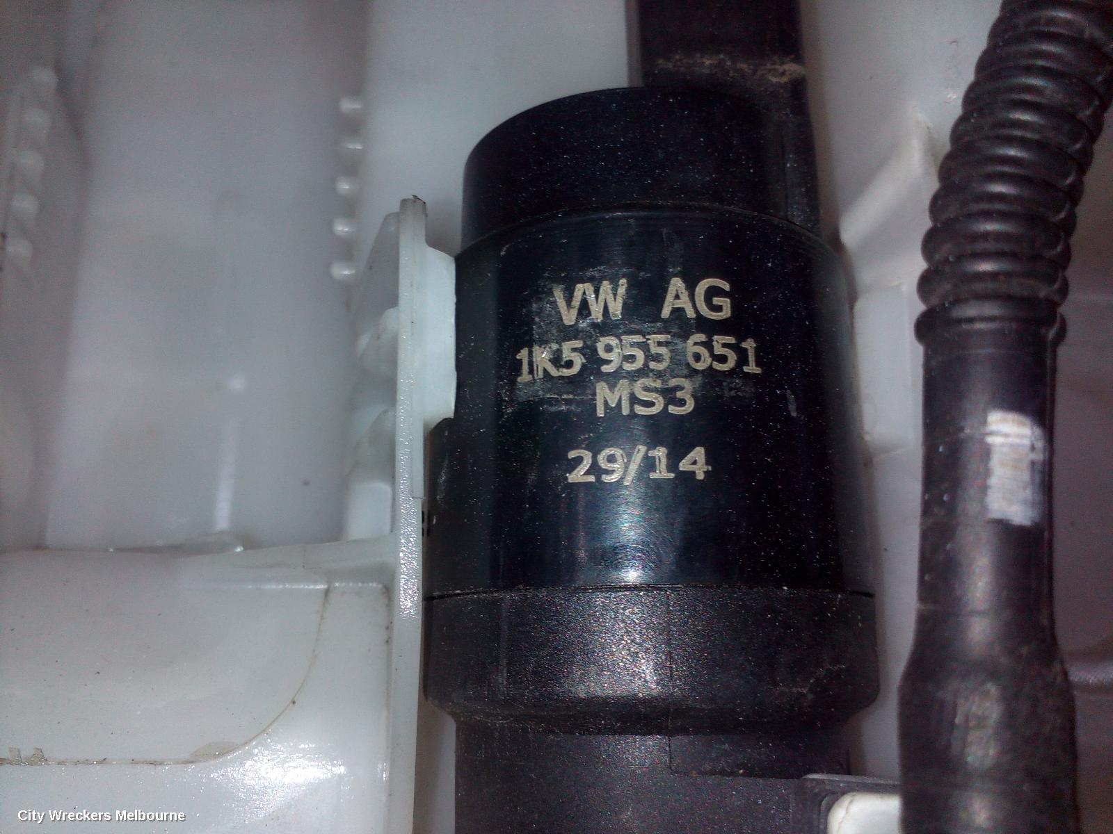 VOLKSWAGEN JETTA WASHER BOTTLE, 1B, 02/2011 - 12/2017 - Image 2