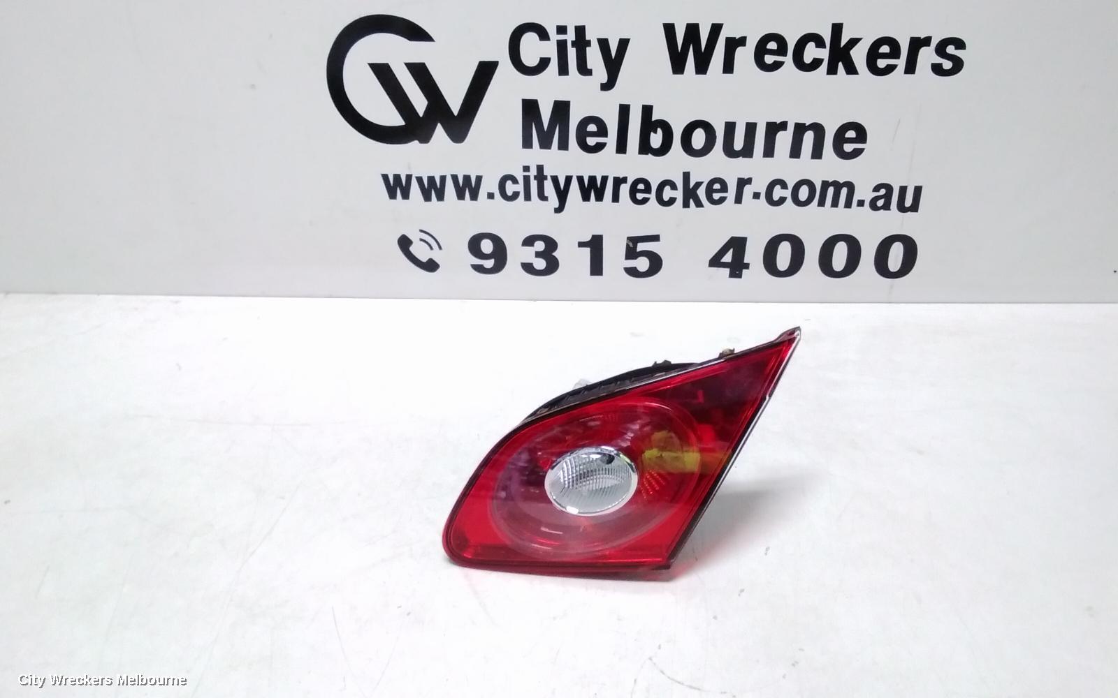 VOLKSWAGEN PASSAT REAR GARNISH, BOOTLID LAMP (RH SIDE), 3CC, SEDAN, 11/2008 - 02/2012 - Image 1