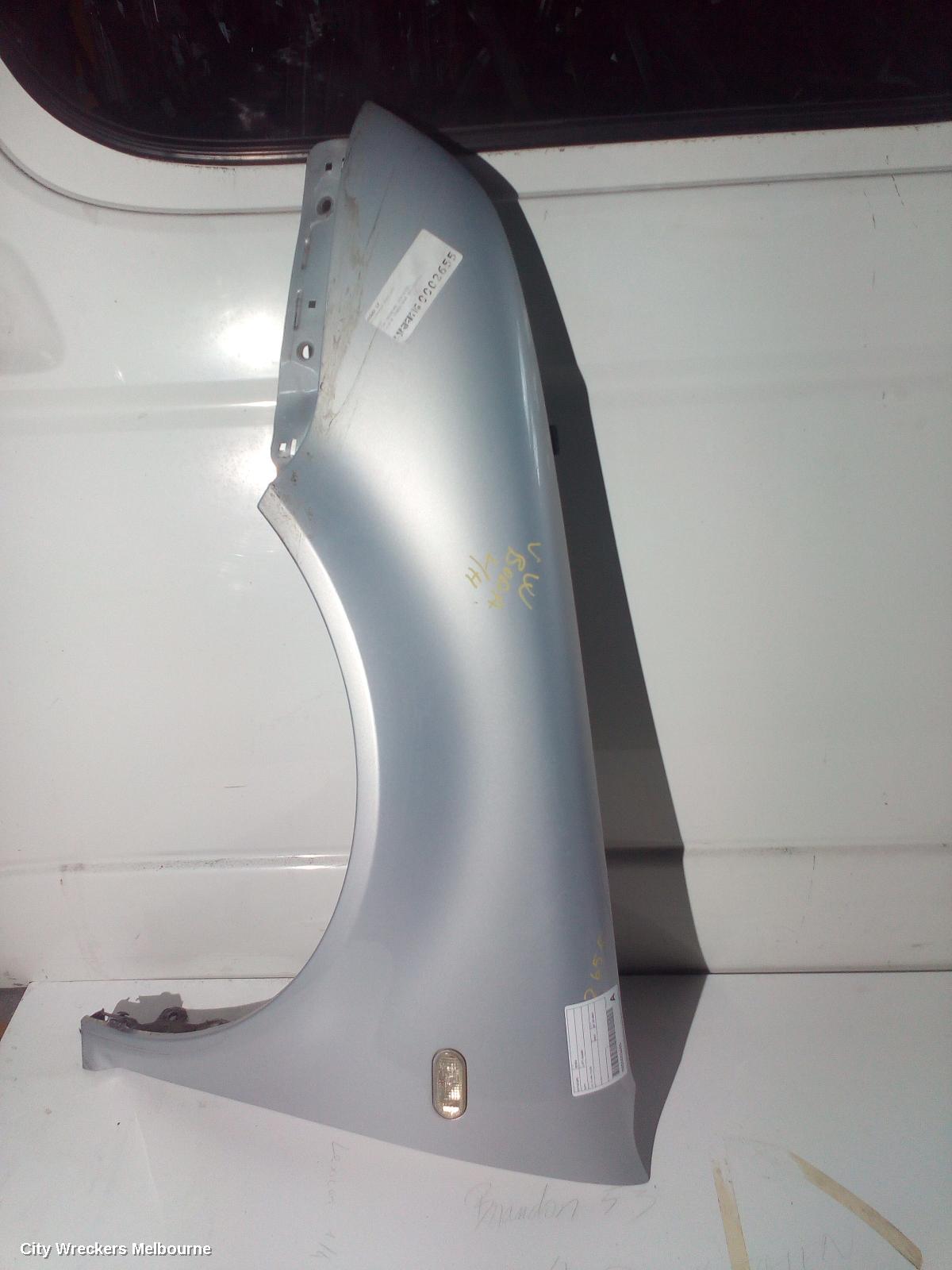VOLKSWAGEN BORA LEFT GUARD, 1J, 12/1999 - 12/2005 - Image 1