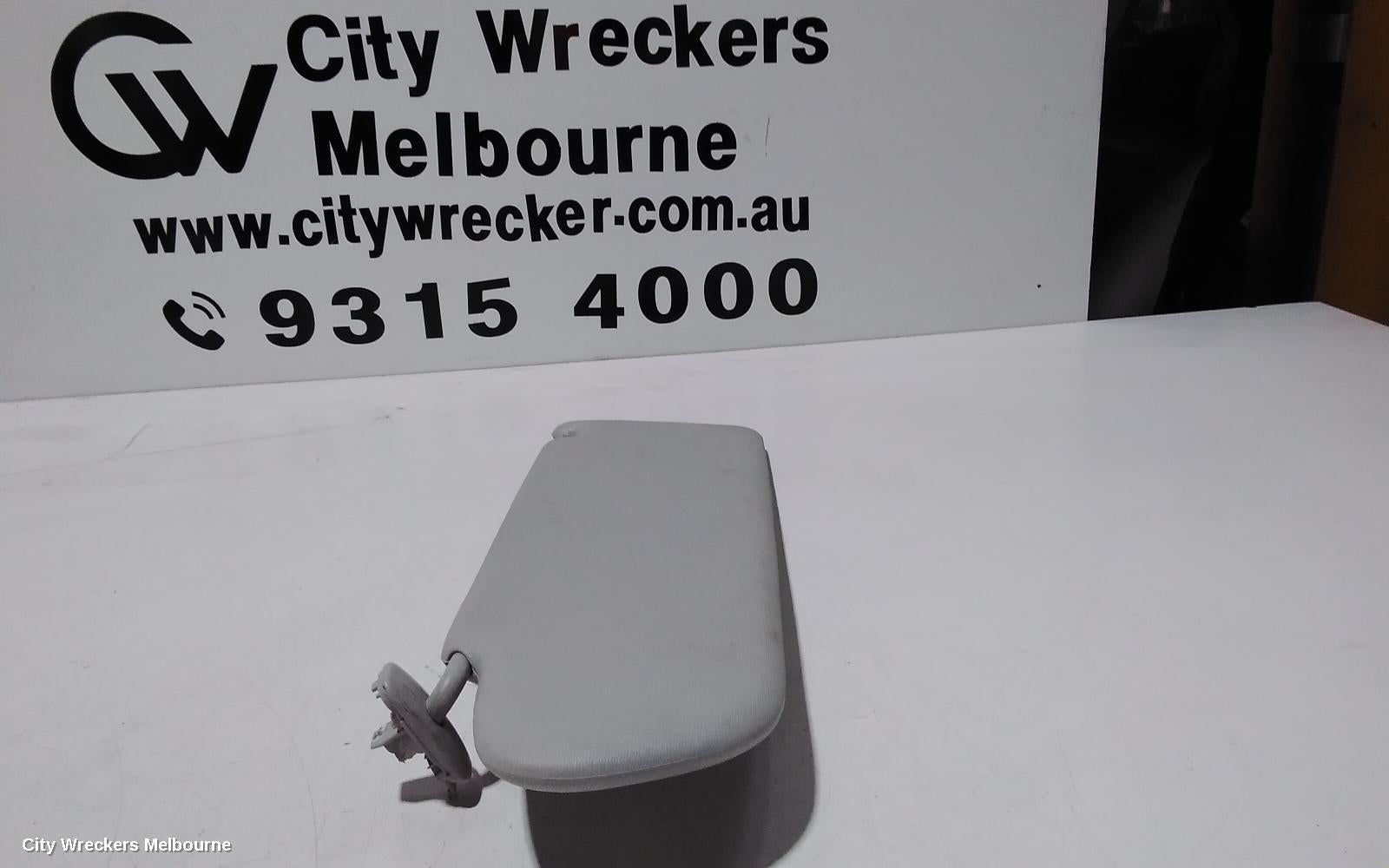 VOLKSWAGEN TRANSPORTER SUNVISOR, T5, RH SIDE, NON MIRROR TYPE, 08/2004 - 02/2010 - Image 2