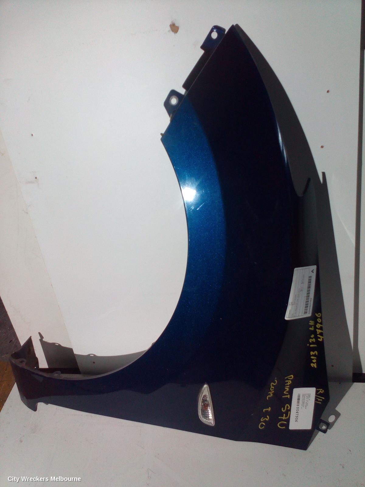 HYUNDAI I30 LEFT GUARD, FD, W/ INDICATOR TYPE, 09/2007 - 04/2012 - Image 2