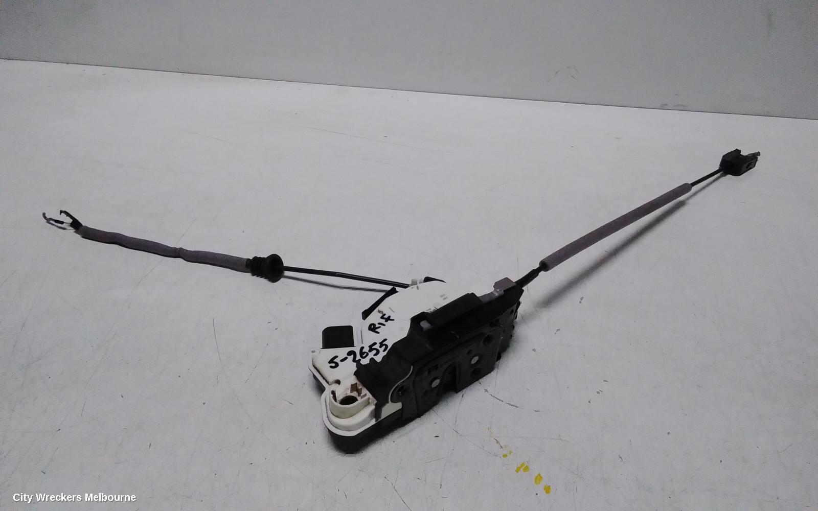 VOLKSWAGEN TIGUAN DOOR/BOOT/GATE LOCK, RIGHT FRONT DOOR LOCK, 5N, W/O SAFETY LOCK TYPE, P/N 5N2837016F (7 PIN), 07/2011 - 08/2016 - Image 2