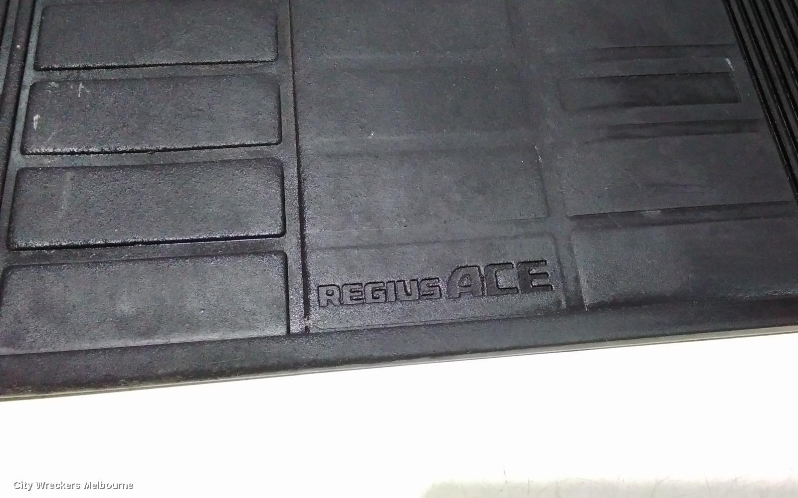 TOYOTA HIACE FLOOR MATS, 300 SERIES, 02/2019 ONWARDS - Image 3