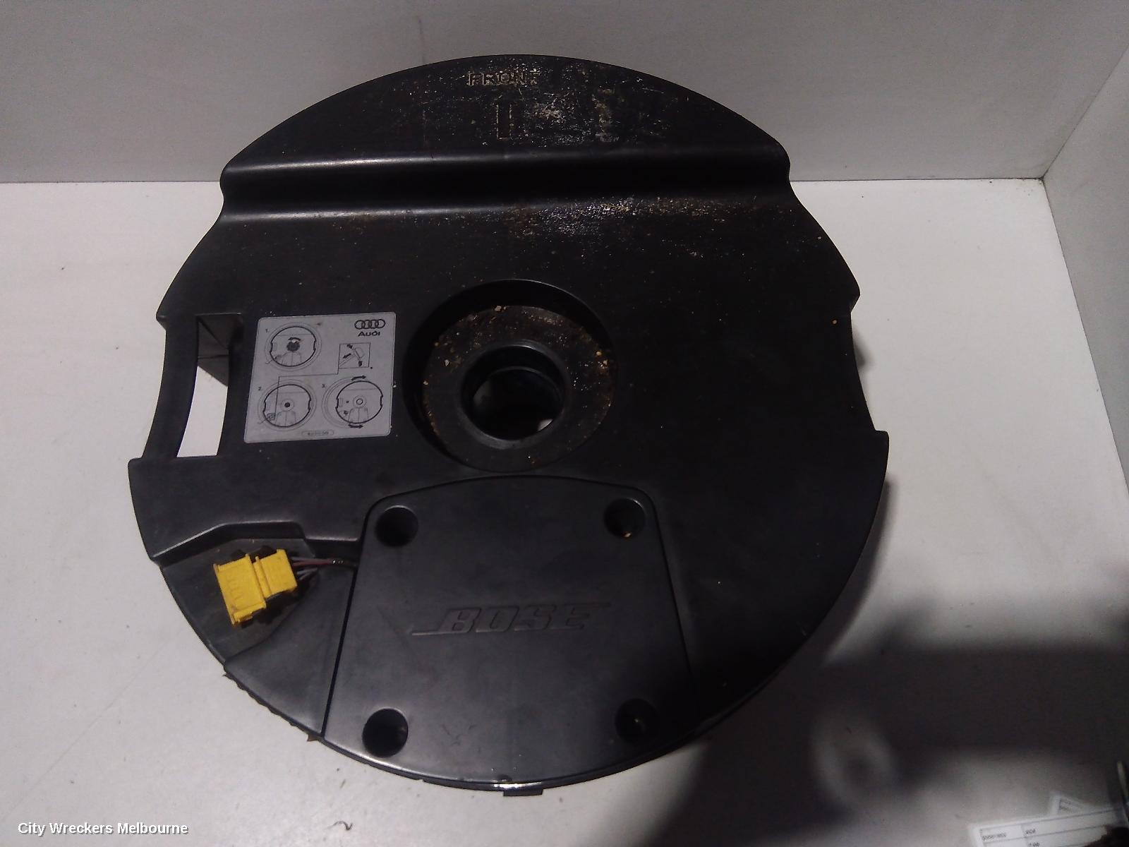 AUDI Q7 RADIO/CD/DVD/SAT/TV, TV TUNER, 4L, 09/2006 - 08/2015 - Image 2