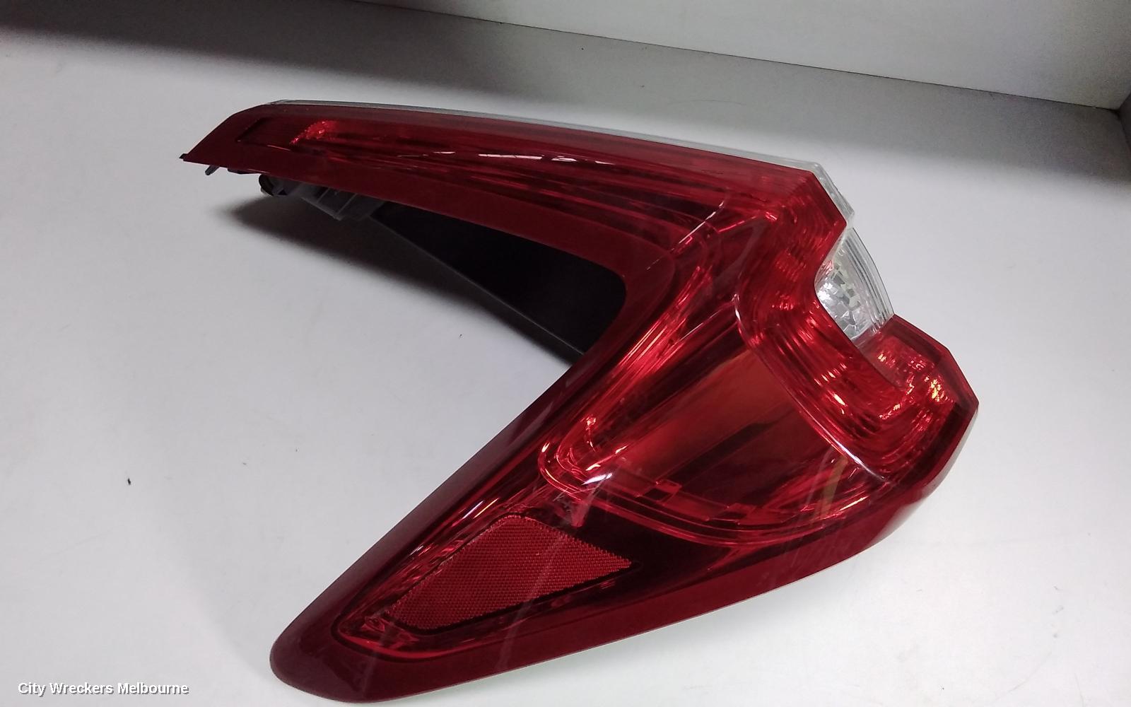 HONDA CRV LEFT TAILLIGHT, RW, IN BODY, 05/2017 ONWARDS - Image 3