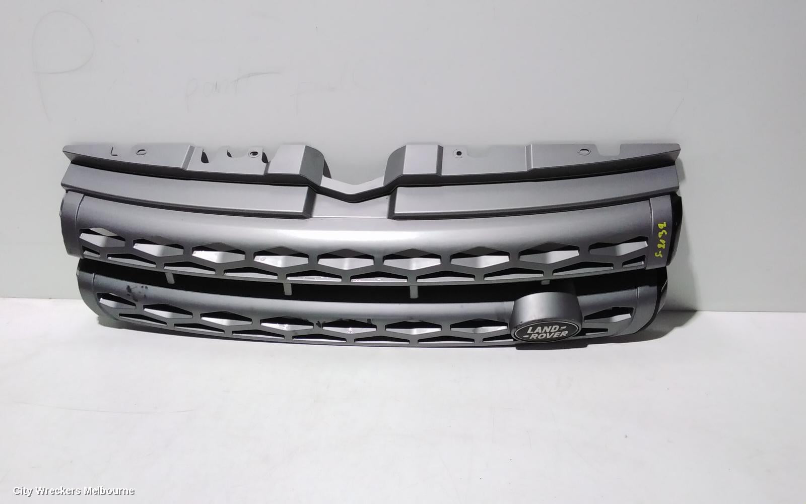 LAND ROVER RANGEROVER EVOQUE GRILLE, RADIATOR GRILLE, L538, PURE/PURE TECH, ATLAS/BRUNEL 11/2011 - 06/2015 - Image 1