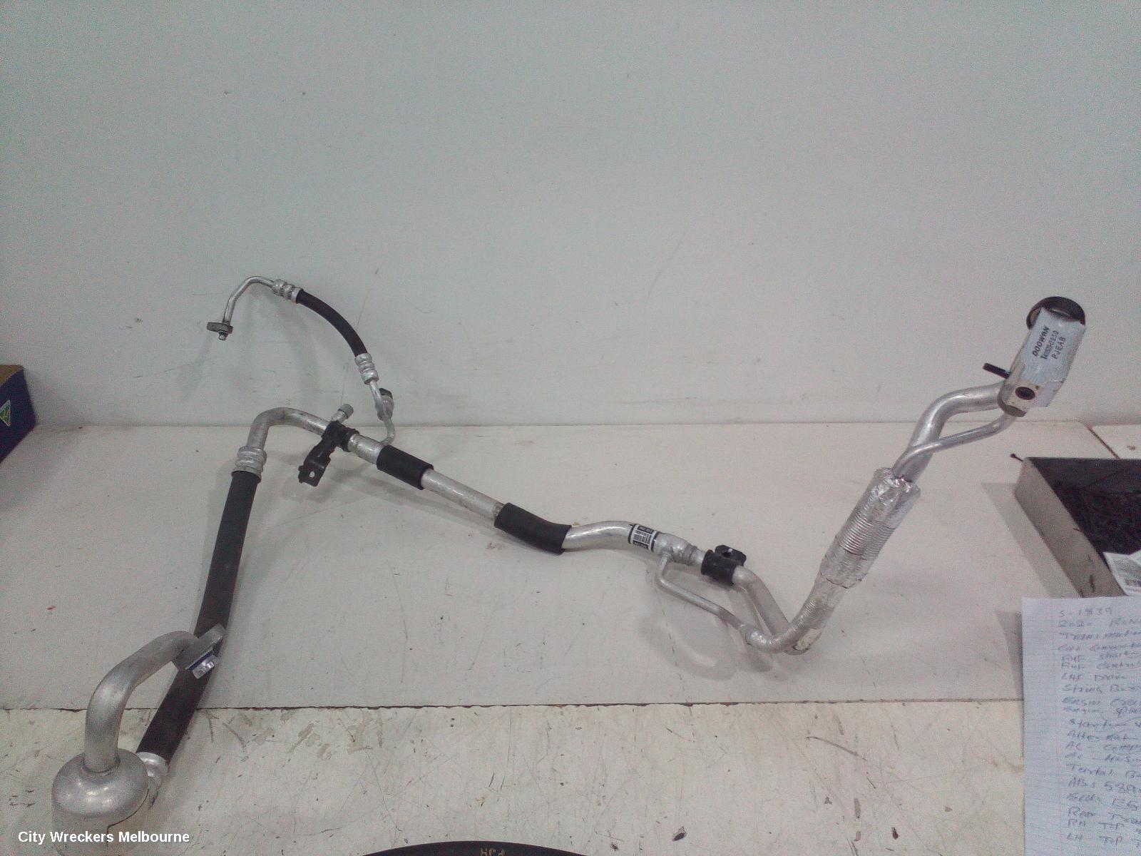 HYUNDAI KONA A/C HOSES, OS, PETROL, 1.6, G4FJ, COMPRESSOR TO CONDENSER, 09/2017 - 10/2020 - Image 2