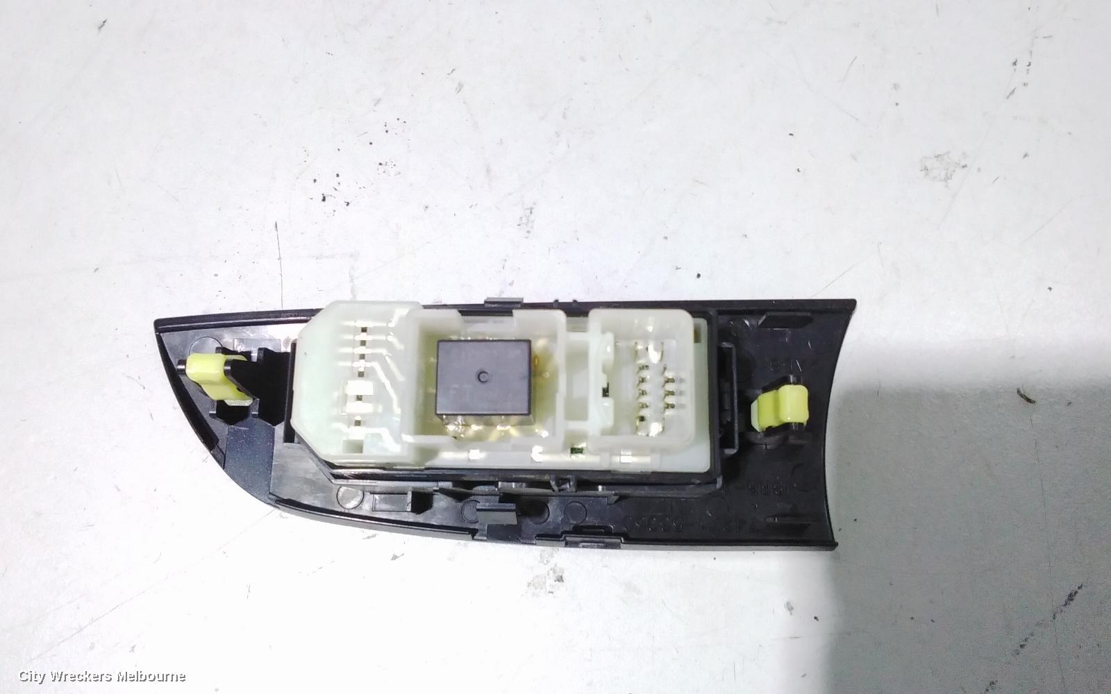 LEXUS IS250/IS250C PWR DR WIND SWITCH, IS250, RH REAR, SEDAN, GSE20R, 11/2005 - 09/2008 - Image 3