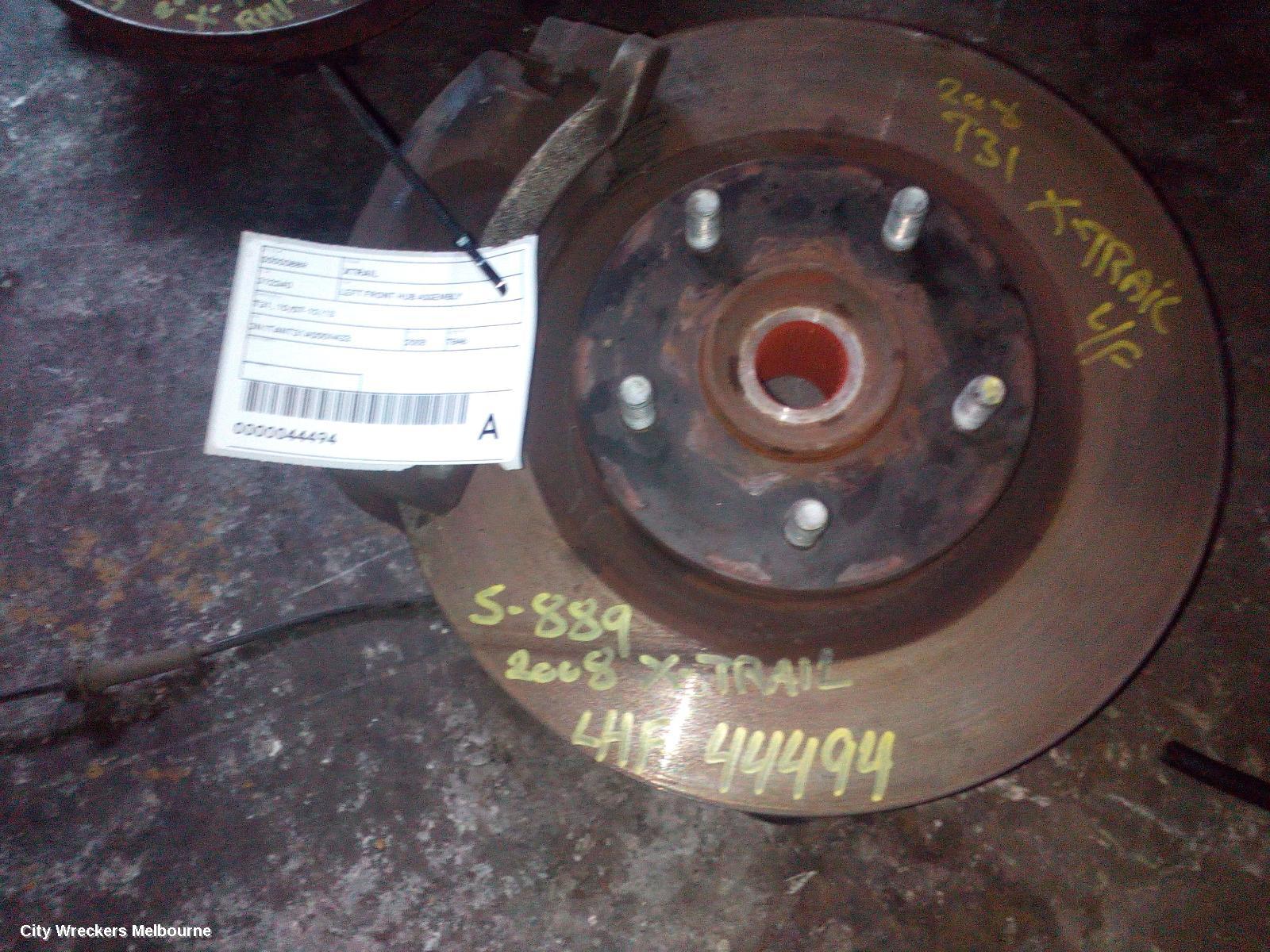 NISSAN XTRAIL LEFT FRONT HUB ASSEMBLY, T31, 10/2007 - 12/2013 - Image 1