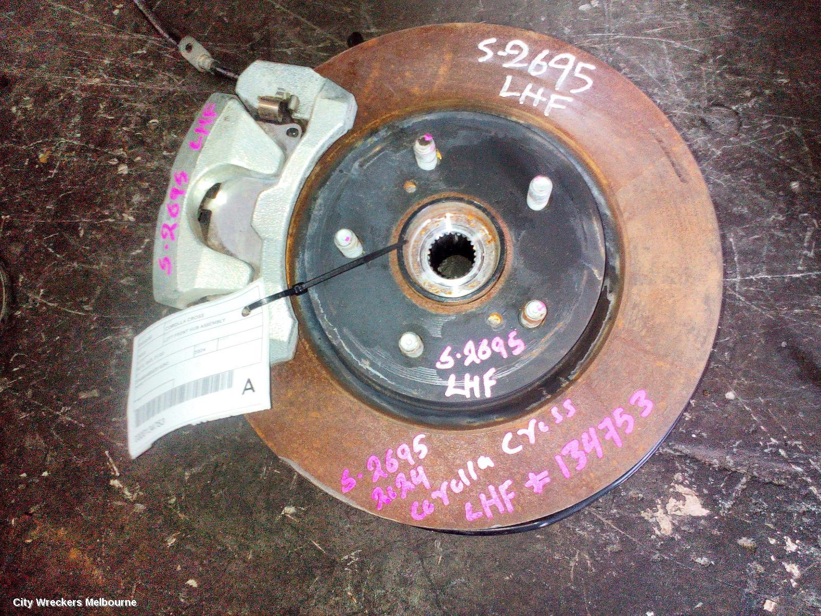 TOYOTA COROLLA CROSS LEFT FRONT HUB ASSEMBLY, XG10, 4WD, 01/2022 ONWARDS - Image 1