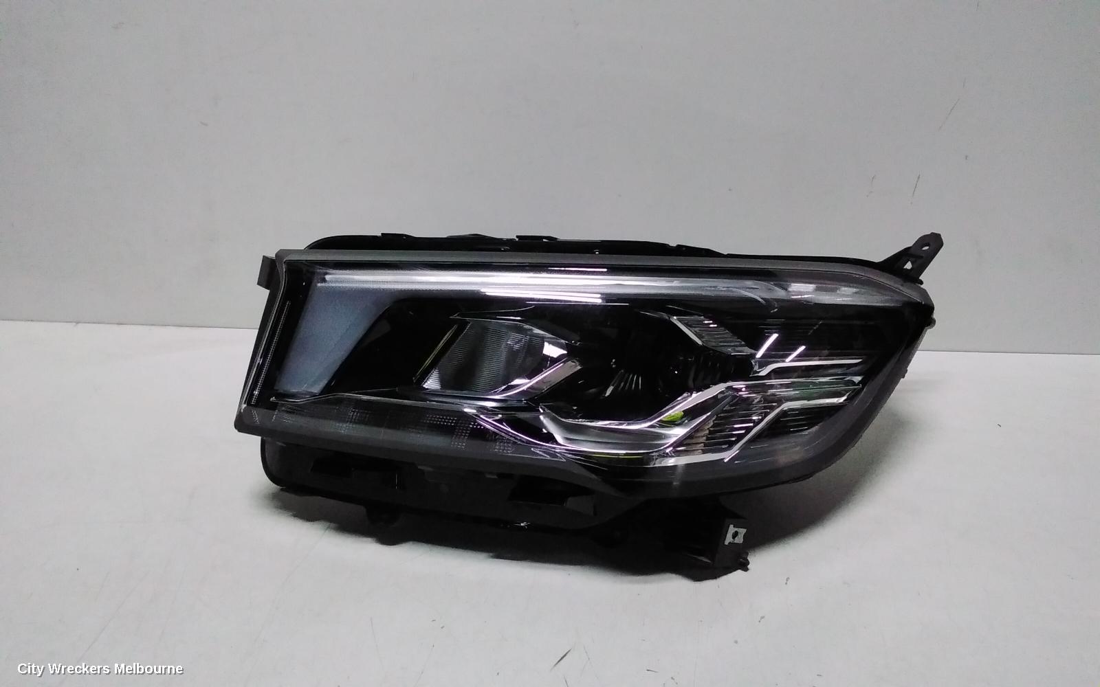 LDV DELIVER 9 LEFT HEADLAMP, HALOGEN TYPE, 07/2020 ONWARDS - Image 1