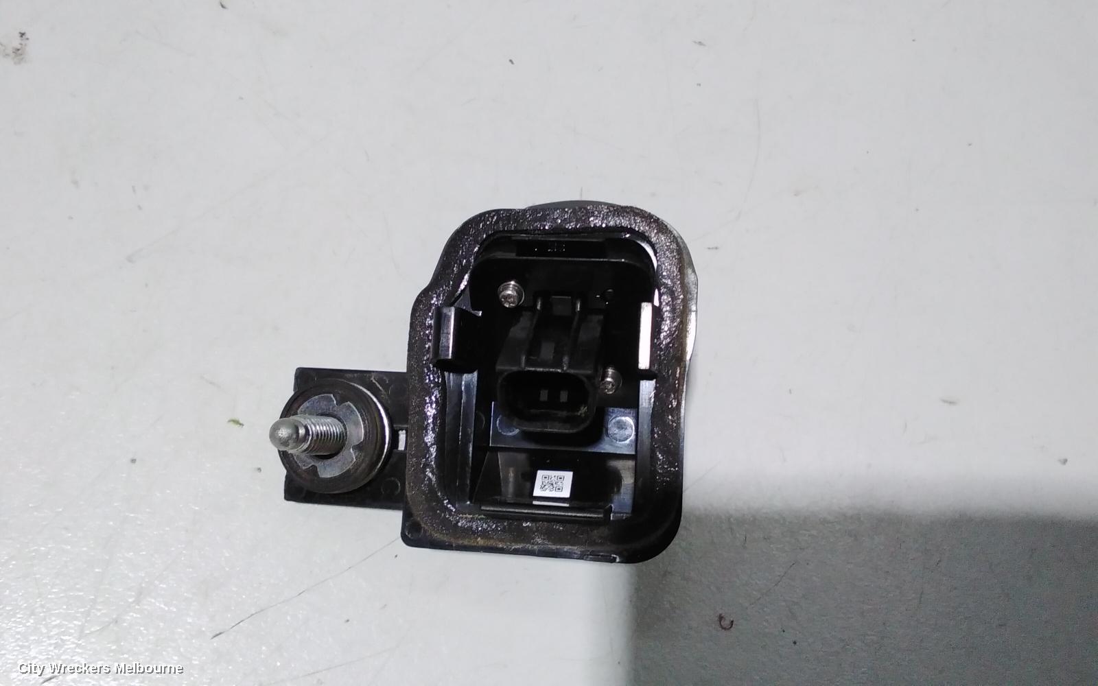 TOYOTA COROLLA REVERSE CAMERA, REVERSE CAMERA, ZRE182R, 10/2012 - 06/2018 - Image 2