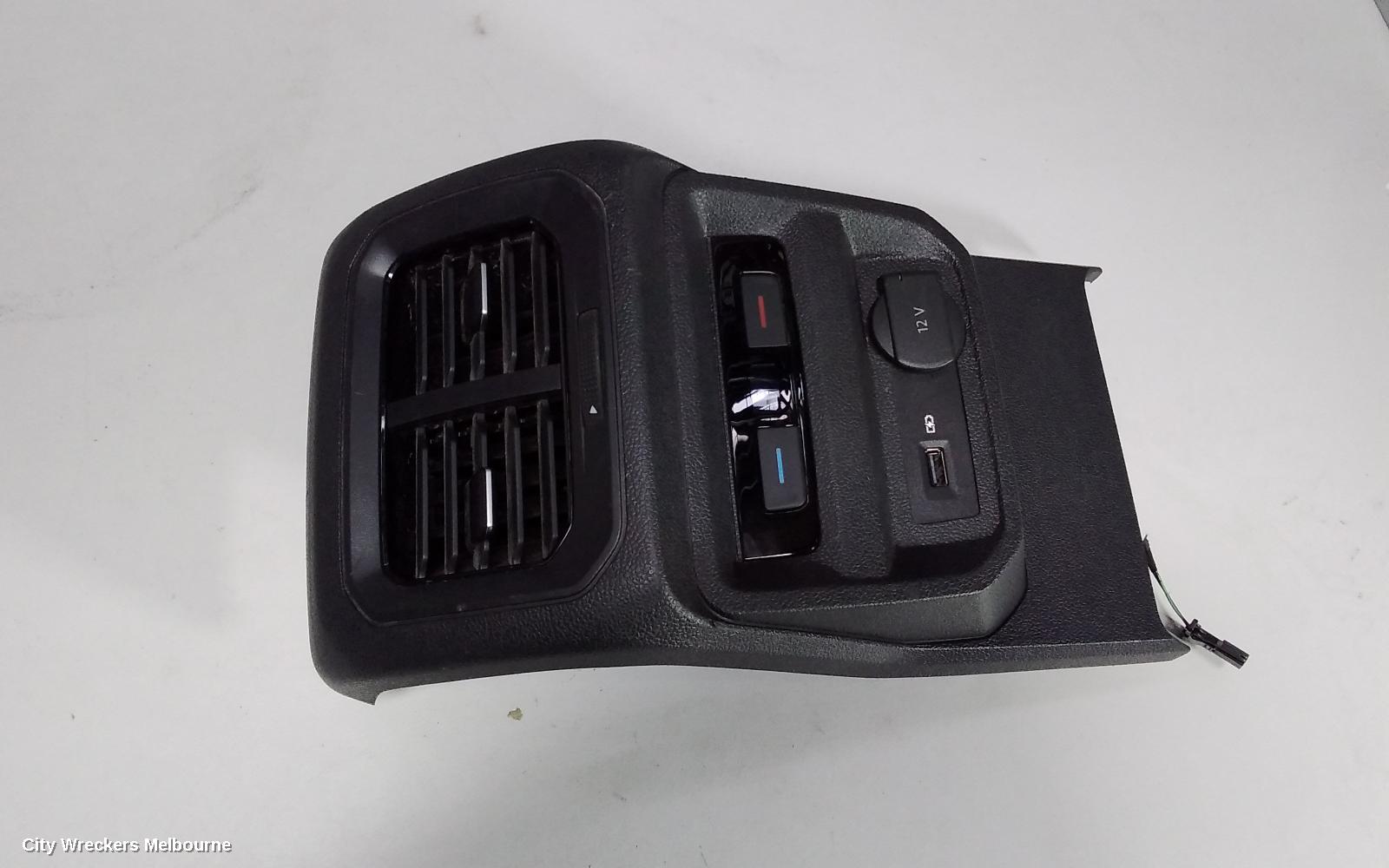 VOLKSWAGEN TIGUAN, 5NA, 06/2016 - 02/2024, HEAD LIGHT SICTCH: 61279 - Image 1