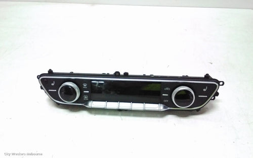 AUDI A4 HEATER/AC CONTROLS, CLIMATE CONTROL, W/ SEAT WARMER TYPE, B9 8W, 10/2015 ONWARDS - Image 1