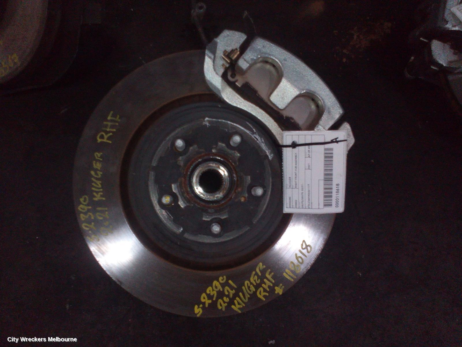TOYOTA KLUGER RIGHT FRONT HUB ASSEMBLY, GSU70/GSU75, 03/2021 ONWARDS - Image 2
